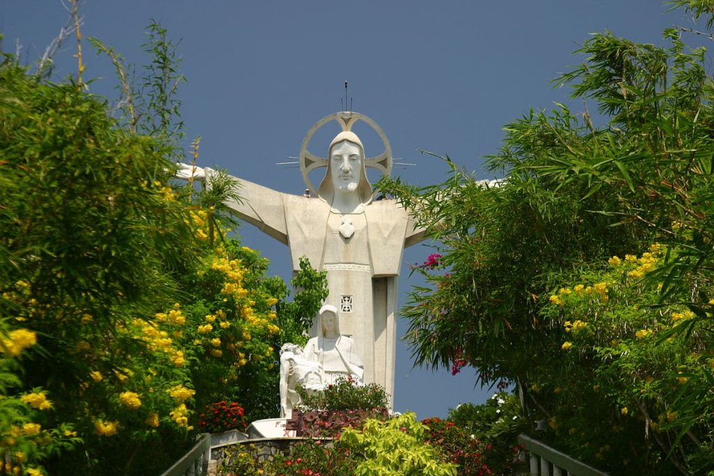 Christ of Vũng Tàu, Vietnam